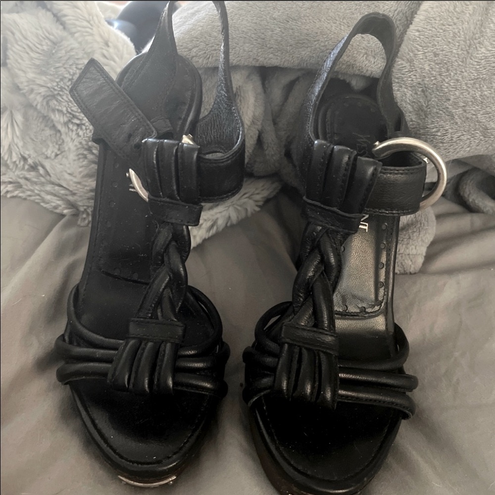 Yve St Laurent heals very dark brown